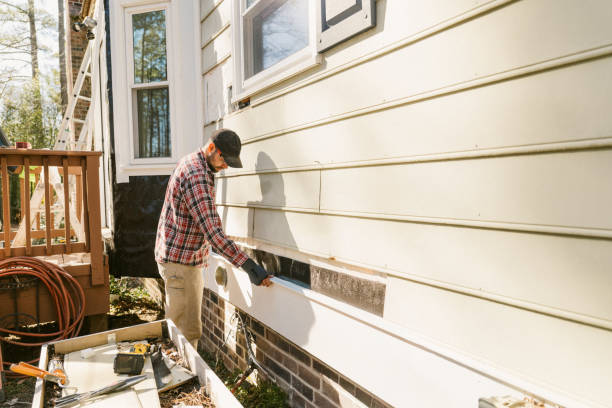 Top rated local Storm Damage Siding Repair specialists in Trenton, IL